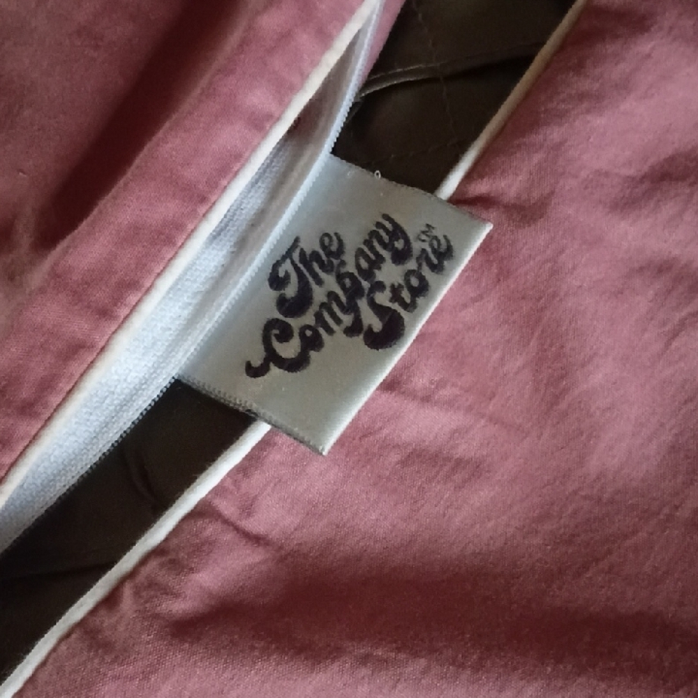 Soft Rose Cotton Pillowcase Set - Picture 2 of 6